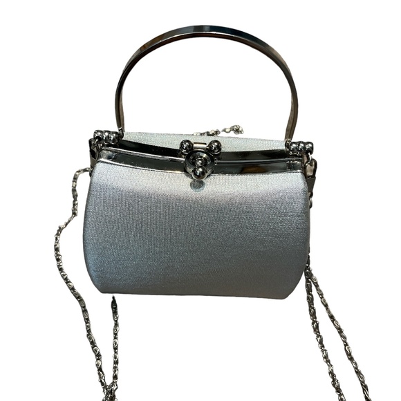 ALDO Small Silver Handbag Chain or Handle Prom Gala Formal 5" across x 4" - Picture 3 of 13